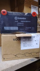 Genuine Front brake pad 7L6 698 151 Toureg