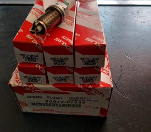 denso iridium spark plugs toyota prado fortuner mark x landcruiser 2tr 90919-01249