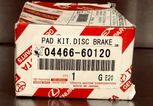genuine brake pad rear toyota landcruiser v8 200 series lx570 hdj100 04466-60120 yzzac