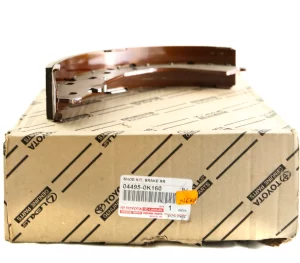 genuine brake lining toyota hilux kun126 2gd hiace 1kd 1gr 04495-0k160