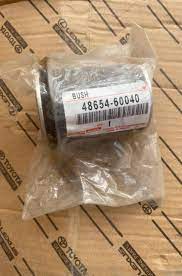 Genuine lower arm bush small landcruiser uzj200 1vdj lx570 urj200 lx450 48654-60040