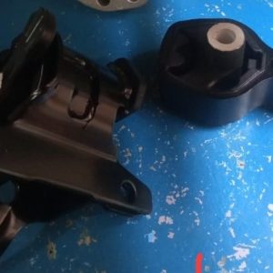 gearbox mounting rear left mazda cx5 mazda6 2017 k123-39-070A