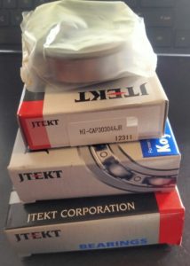 knuckle Bearing Landcruiser 79 30304 Koyo swivel Hilux surf Hiace Lexus lx470