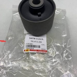 lower arm bush big Nissan Murano altima elgrand teana j32 54570 1aa1a